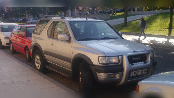 1998 Opel Frontera B Sport cover