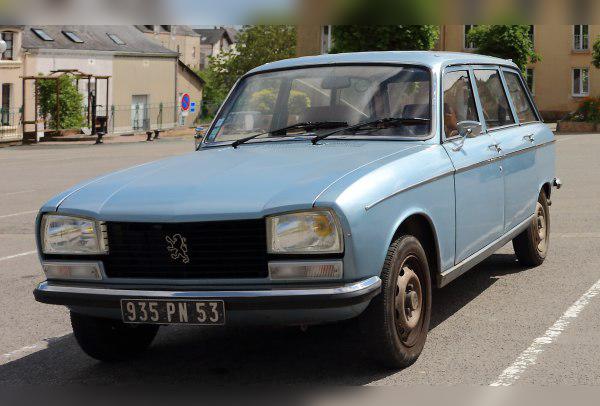 1970 Peugeot 304 Break cover