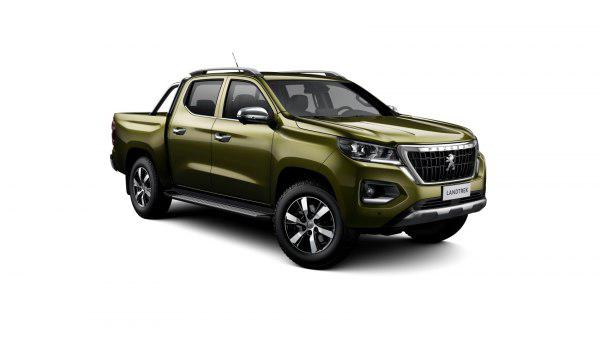 2020 Peugeot Landtrek Double Cab cover