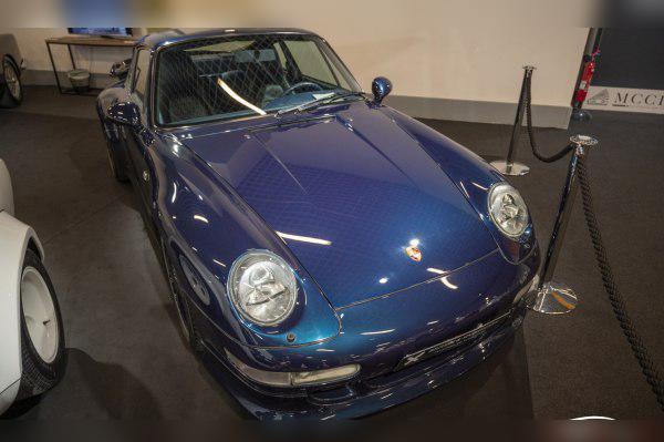 1994 Porsche 911 (993) cover