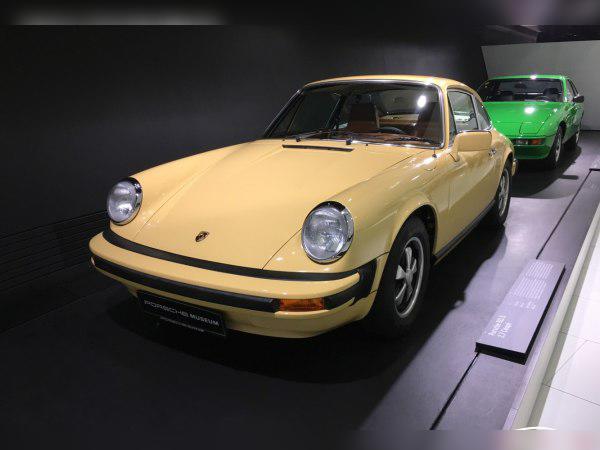 1973 Porsche 911 Coupe (G) cover