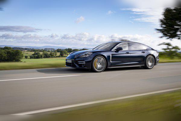 2020 Porsche Panamera (G2 II) Executive cover