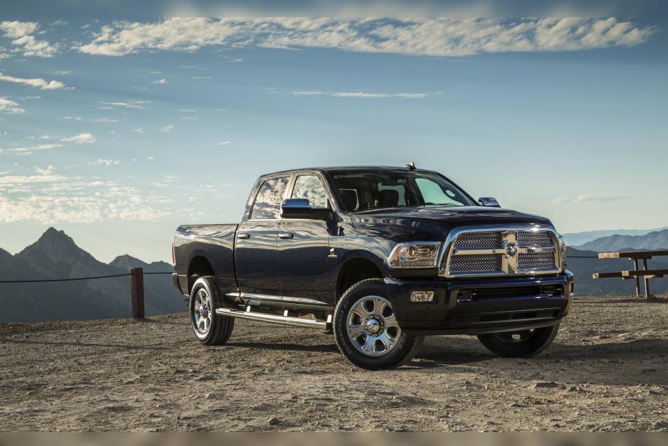 2013 RAM 2500/3500 Crew Cab I (facelift 2013) cover