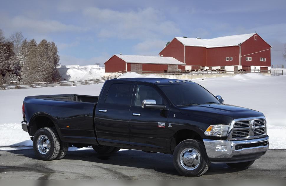 2010 RAM 2500/3500 Crew Cab Long I cover