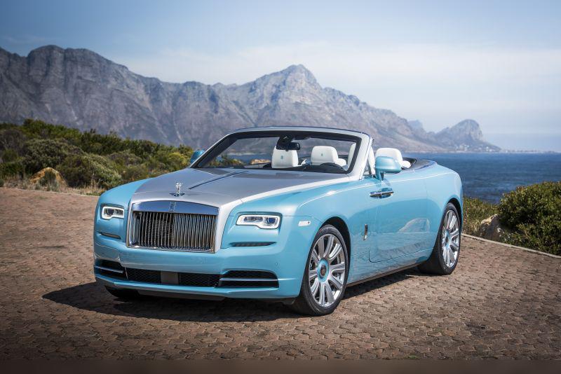 2015 Rolls-Royce Dawn cover