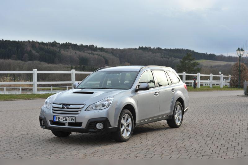2013 Subaru Outback IV (facelift 2013) cover