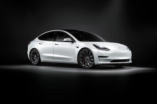 2020 Tesla Model 3 (facelift 2020) cover
