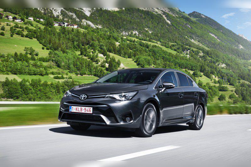 2015 Toyota Avensis III (facelift 2015) cover