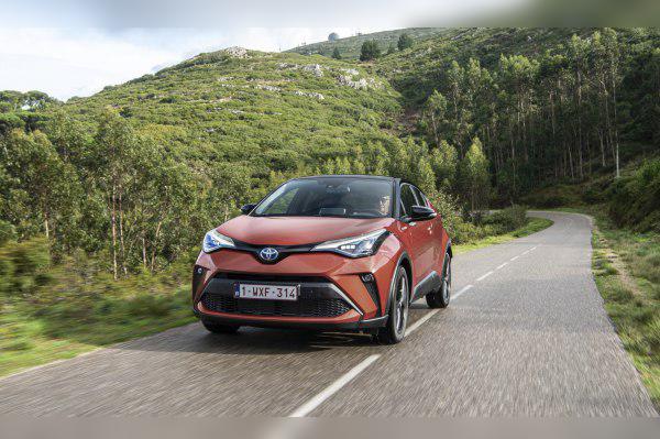 2020 Toyota C-HR I (facelift 2020) cover