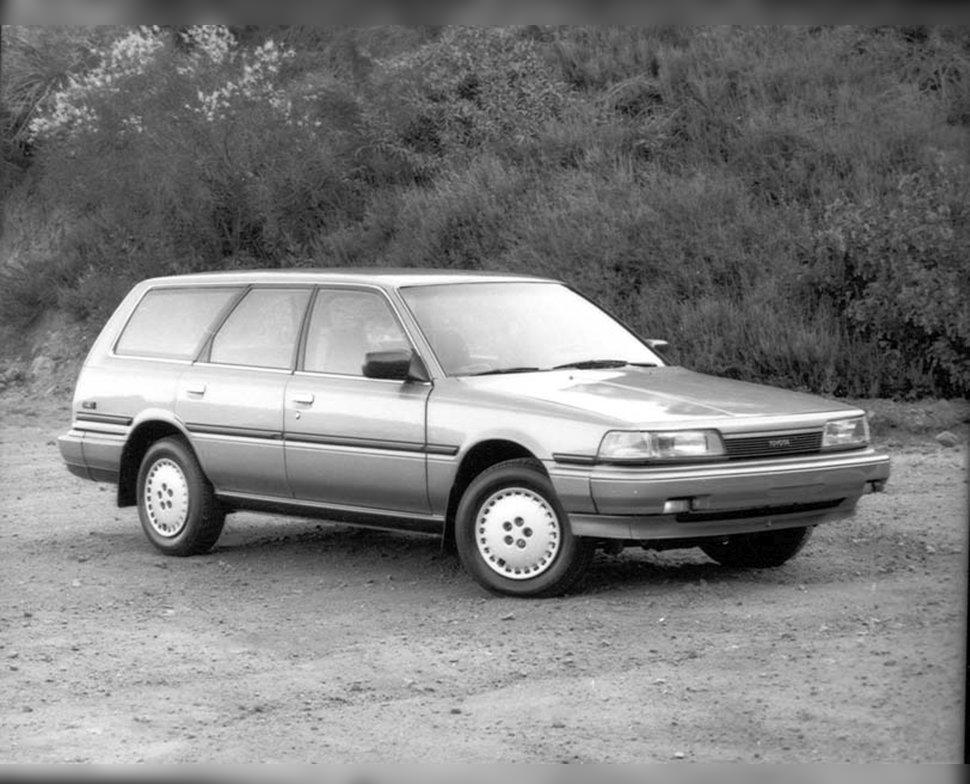 1986 Toyota Camry II Wagon (V20) cover