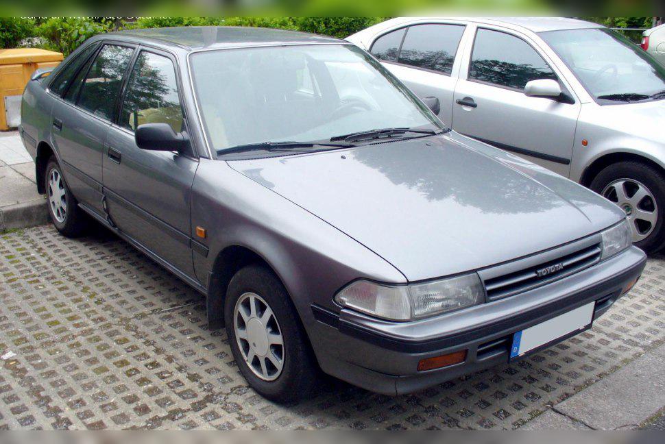 1987 Toyota Carina Hatch (T17) cover