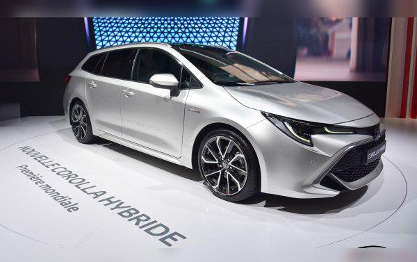 2018 Toyota Corolla Touring Sports XII (E210) cover