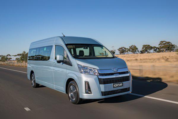 2019 Toyota HiAce VI (H300) Commuter L2H2 cover