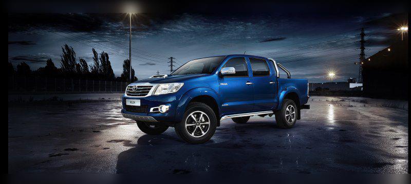 2011 Toyota Hilux Double Cab VII (facelift 2011) cover