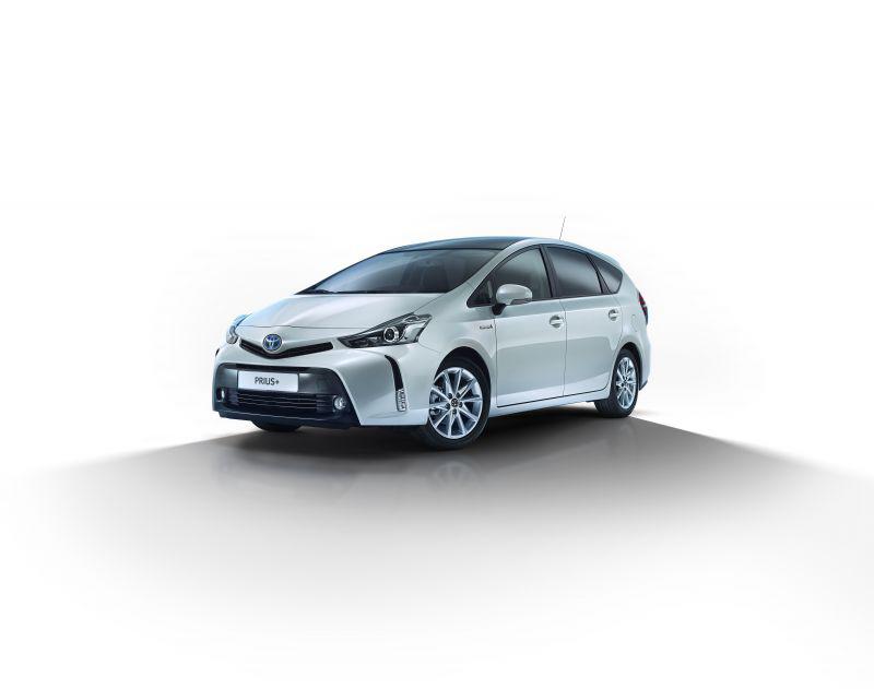 2015 Toyota Prius+ (facelift 2015) cover