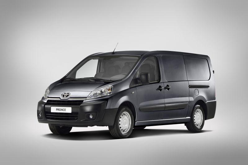 2013 Toyota Proace cover