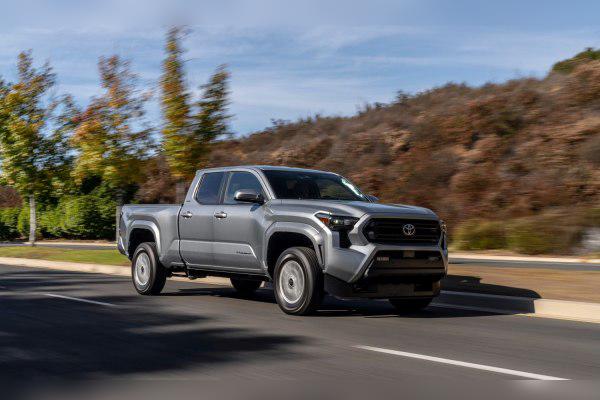 2023 Toyota Tacoma IV Double Cab Long cover