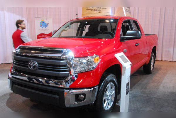 2013 Toyota Tundra II Double Cab (facelift 2013) cover