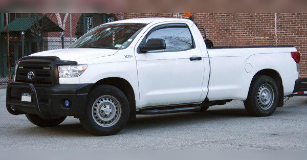 2009 Toyota Tundra II Regular Cab Long Bed (facelift 2010) cover