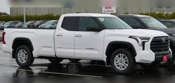 2021 Toyota Tundra III Double Cab Long Bed cover