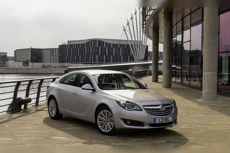 2013 Vauxhall Insignia I Hatchback (facelift 2013) cover