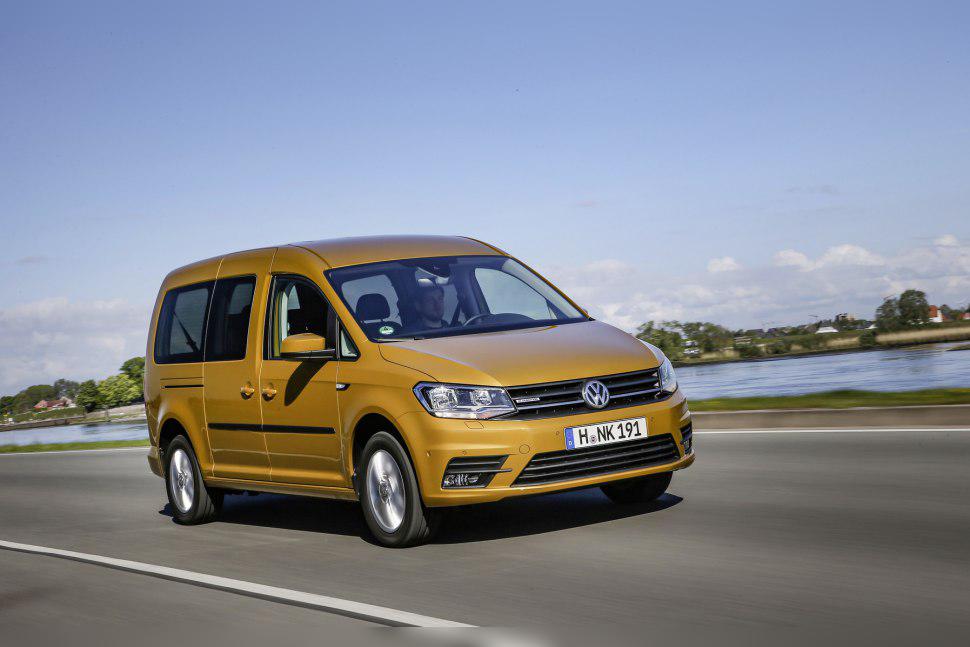 2015 Volkswagen Caddy Maxi IV cover