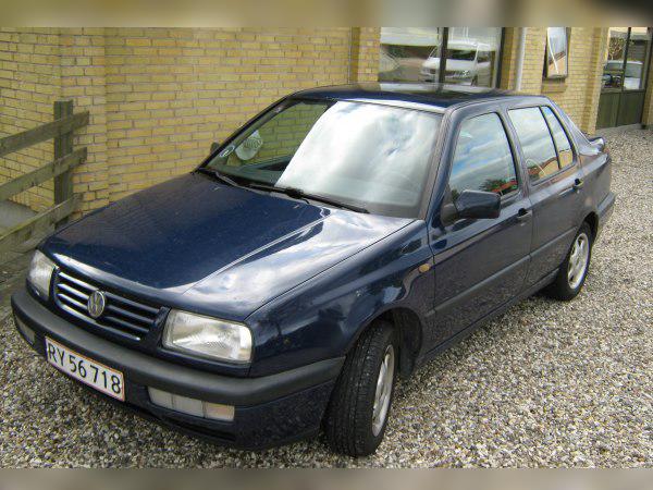 1991 Volkswagen Vento (1HX0) cover