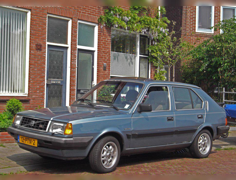 1982 Volvo 340-360 (344) cover