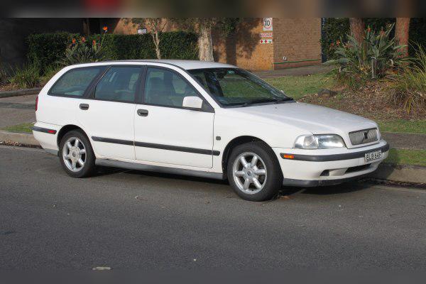 1995 Volvo V40 Combi (VW) cover