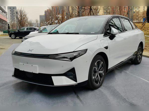 2021 XPENG P5 cover