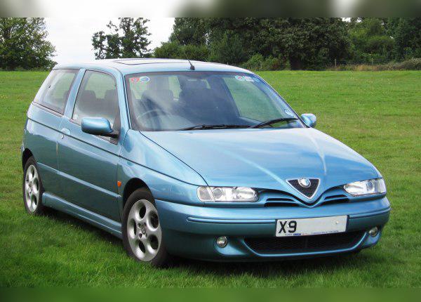 Alfa Romeo 145 (930, facelift 1999) cover