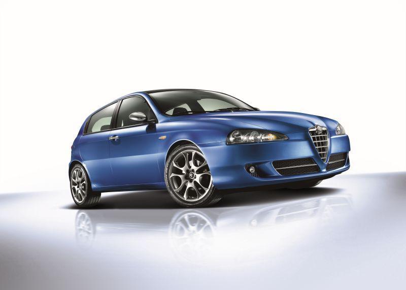 Alfa Romeo 147 (facelift 2004) 5-doors cover