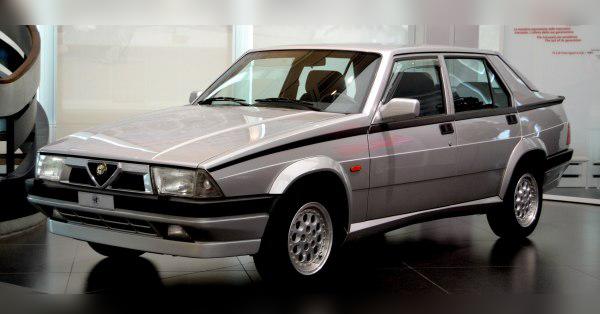Alfa Romeo 75 (162 B, facelift 1988) cover
