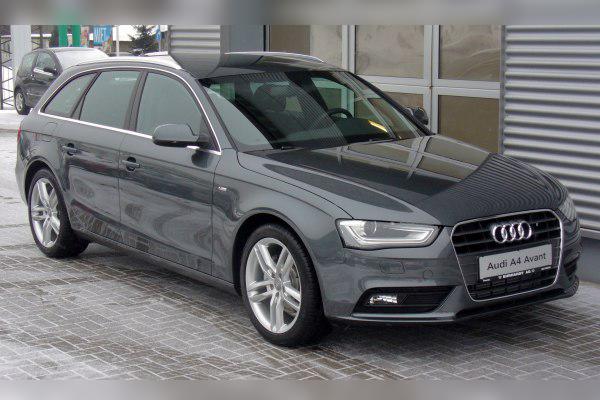 Audi A4 Avant (B8 8K, facelift 2011) cover
