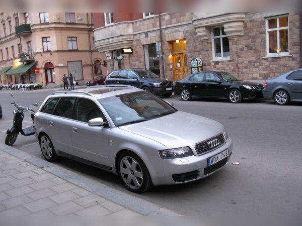 Audi S4 Avant (8E,B6) cover