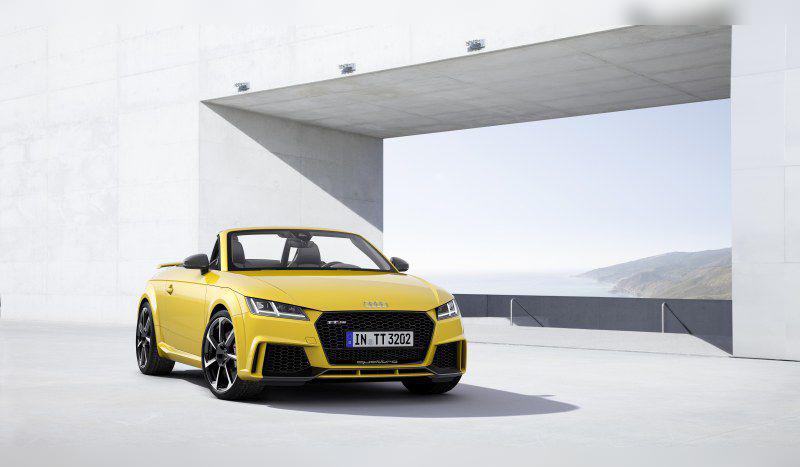 Audi TT RS Roadster (8S) cover