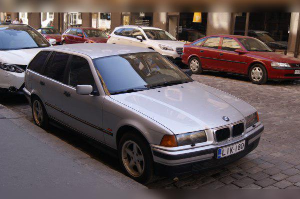 BMW 3 Series Touring (E36) cover