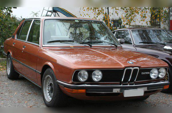 BMW 5 Series (E12, Facelift 1976) cover