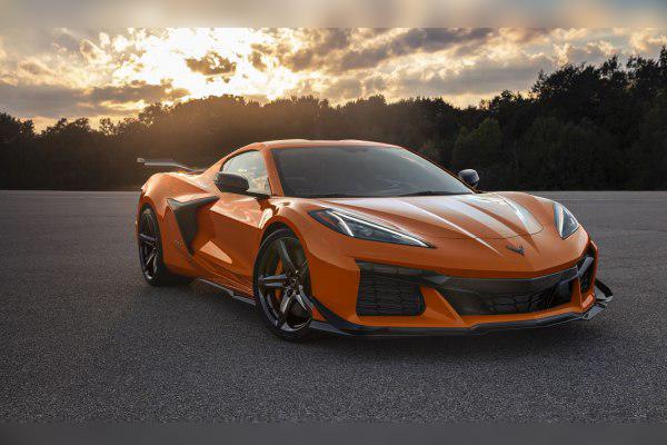 Chevrolet Corvette Coupe (C8) cover