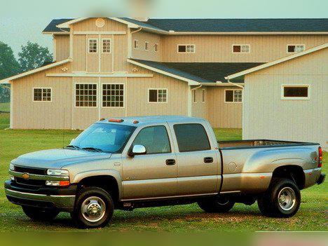 Chevrolet Silverado 1500 I Crew Cab cover