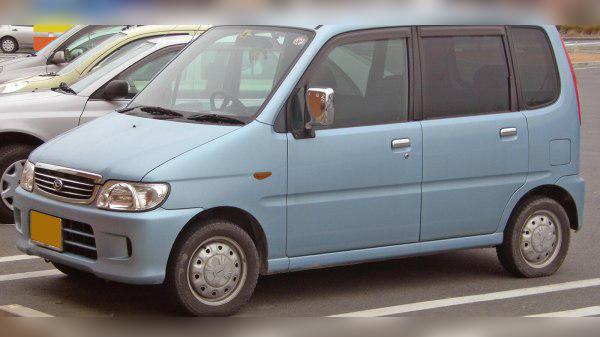 Daihatsu Move (L9) cover