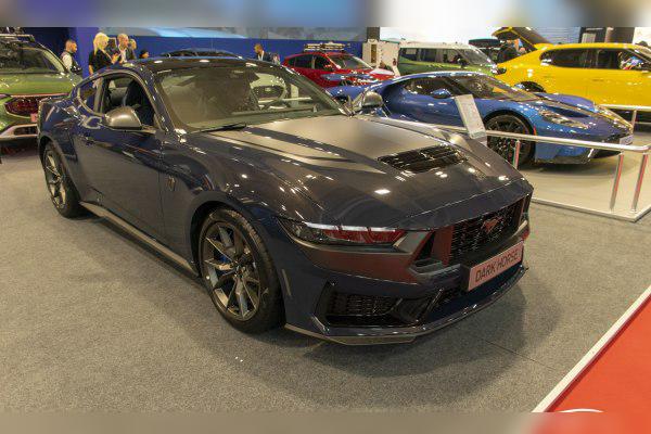 Ford Mustang VII cover
