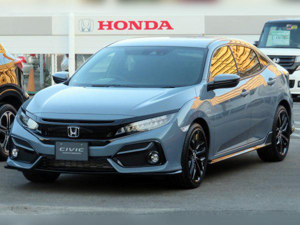Honda Civic X Hatchback (facelift 2020) cover