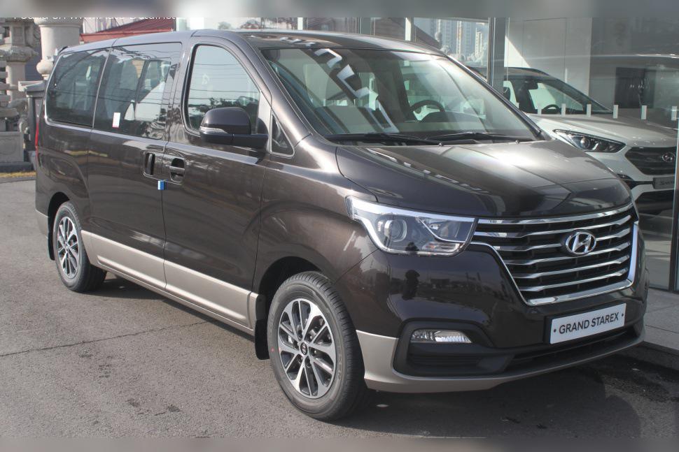 Hyundai H-1 II/Grand Starex (facelift 2018) cover