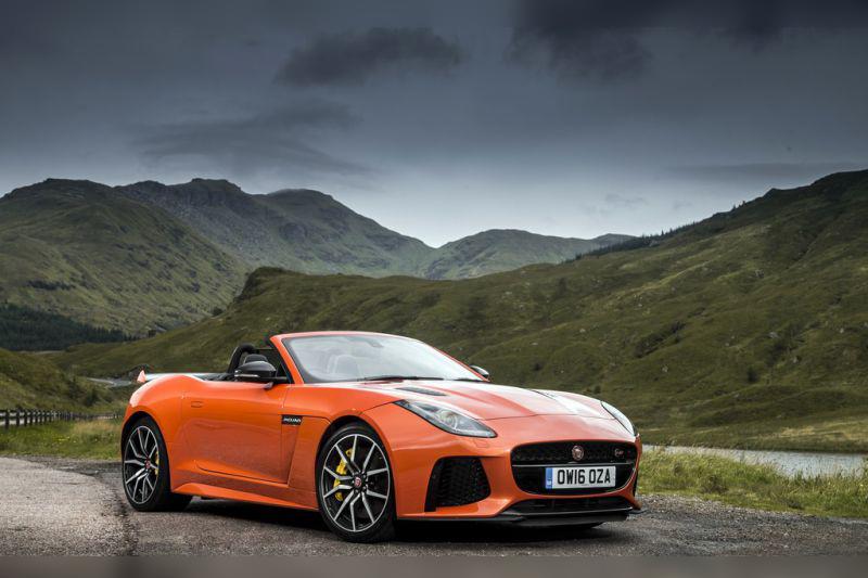 Jaguar F-type Convertible (facelift 2017) cover