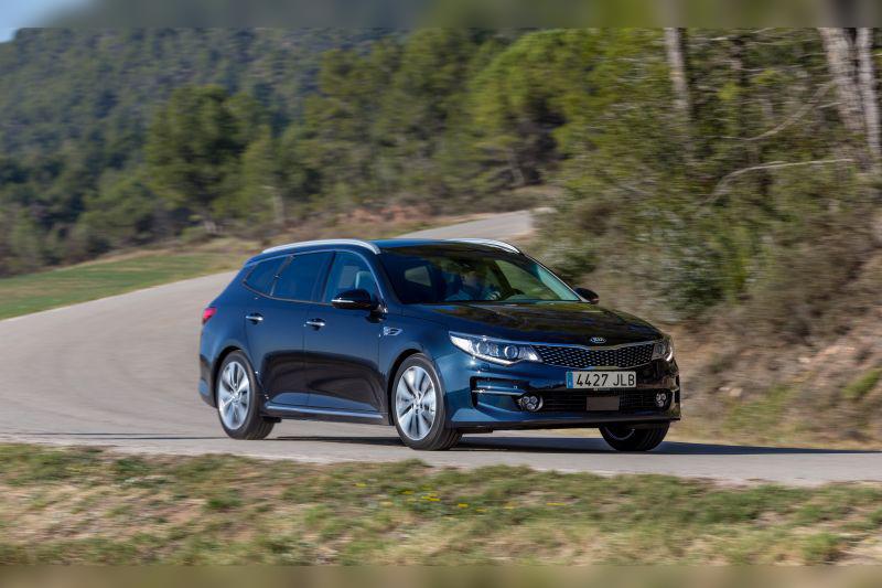 Kia Optima IV Sportswagon cover