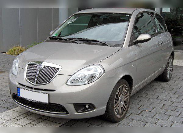Lancia Ypsilon (843, facelift 2006) cover