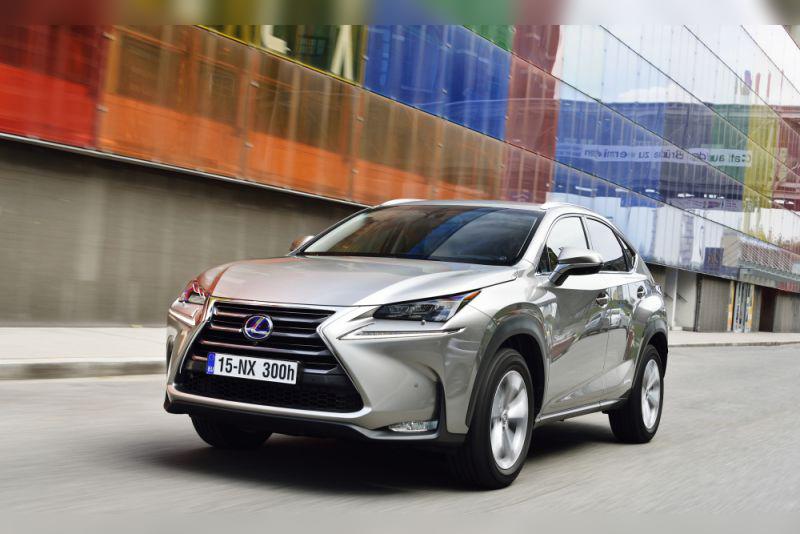 Lexus NX I (AZ10) cover