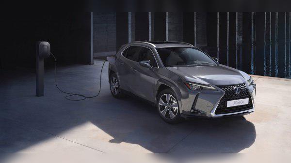 Lexus UX cover