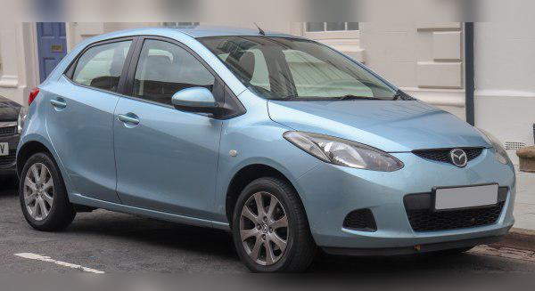 Mazda 2 II (DE) cover
